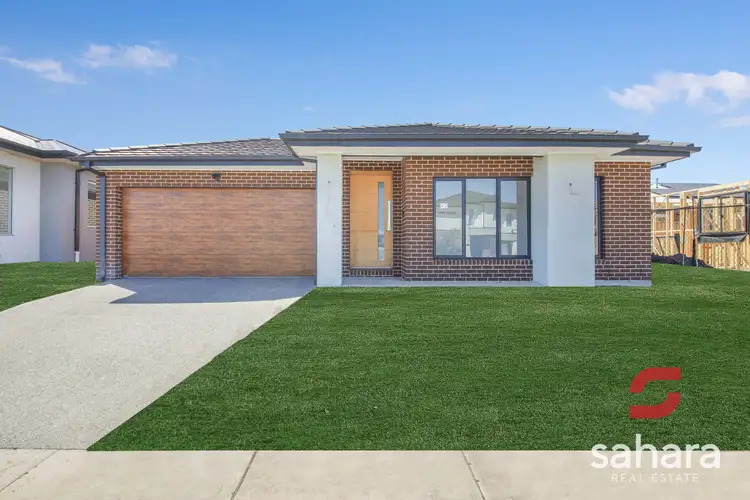 4 Commonwealth Circuit, Donnybrook VIC 3064