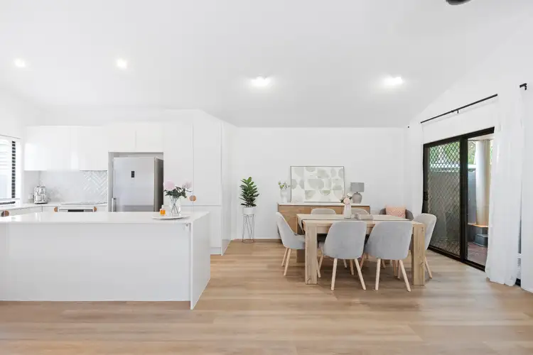 17 Highgate Lane