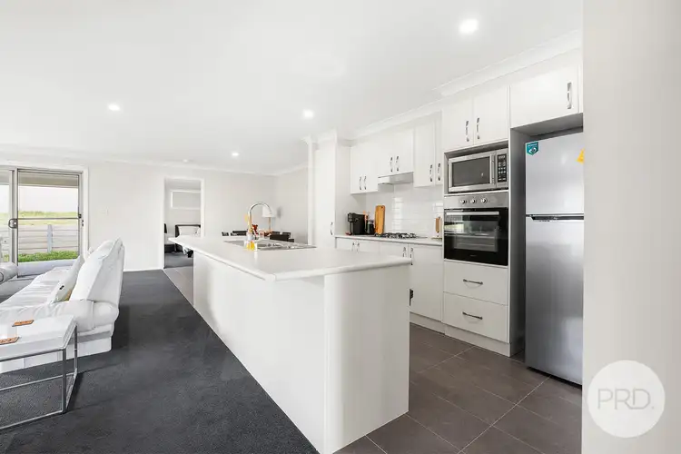Fourth view of Homely house listing, 8 Ibis Street, Tamworth NSW 2340