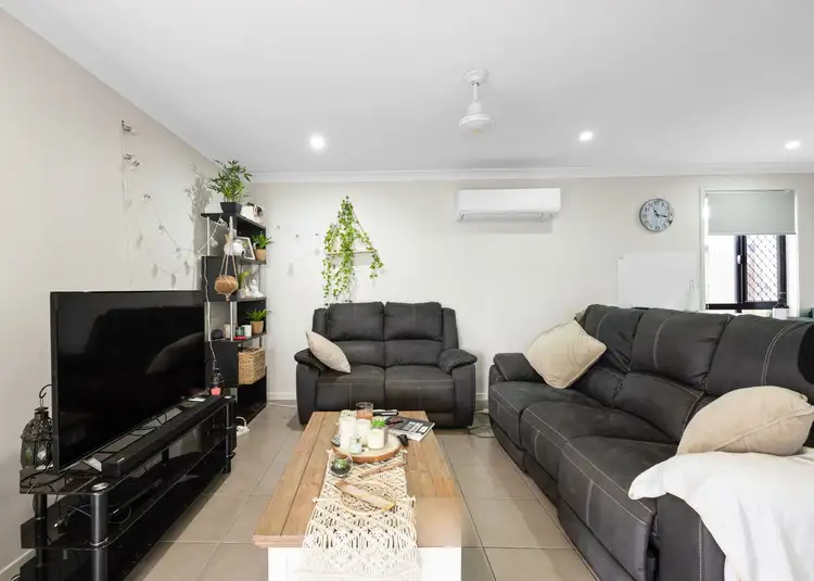 Sixth view of Homely unit listing, 2C Mansfield Drive, Beaconsfield QLD 4740