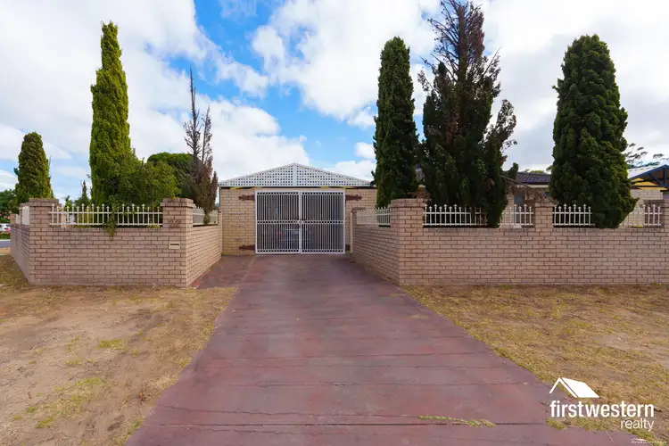 22 Shelburn Road, Thornlie WA 6108