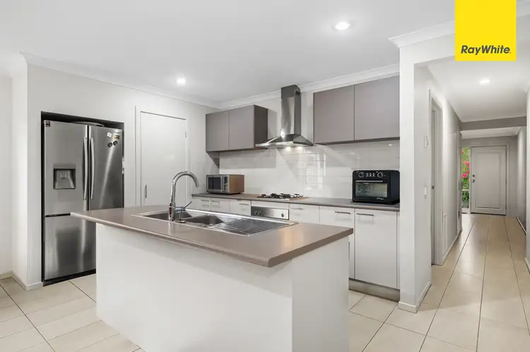 Fourth view of Homely house listing, 8 Foyle Crescent, Weir Views VIC 3338