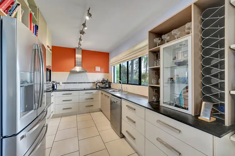 Fourth view of Homely unit listing, 2/32 Pacific Avenue, Bushland Beach QLD 4818