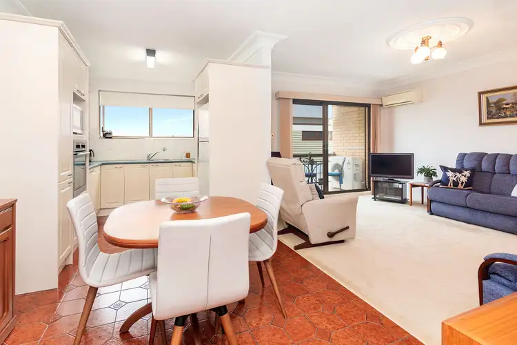 Fourth view of Homely unit listing, 4/11 View Street, Wooloowin QLD 4030