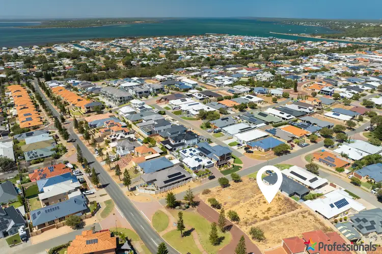 3 Seafarer Court, Wannanup WA 6210