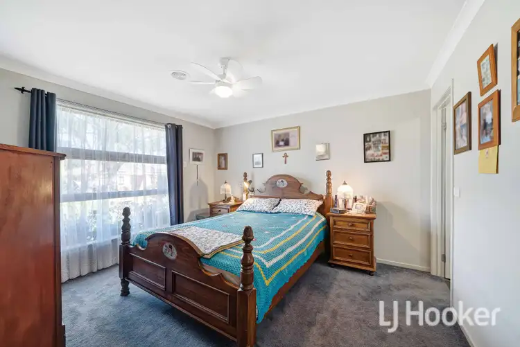 Second view of Homely house listing, 5 Wattle Bark Place, Melton VIC 3337