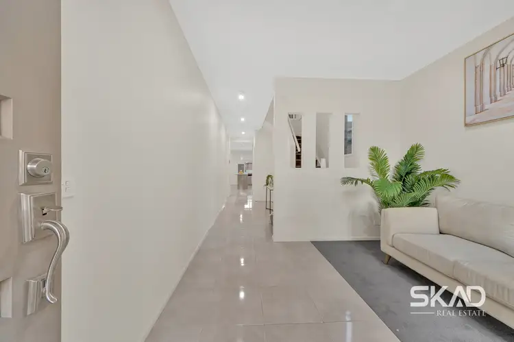 Second view of Homely house listing, 7 Mallee Court, Epping VIC 3076