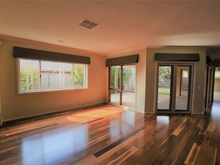 Fifth view of Homely house listing, 18 Skyline Way, Berwick VIC 3806