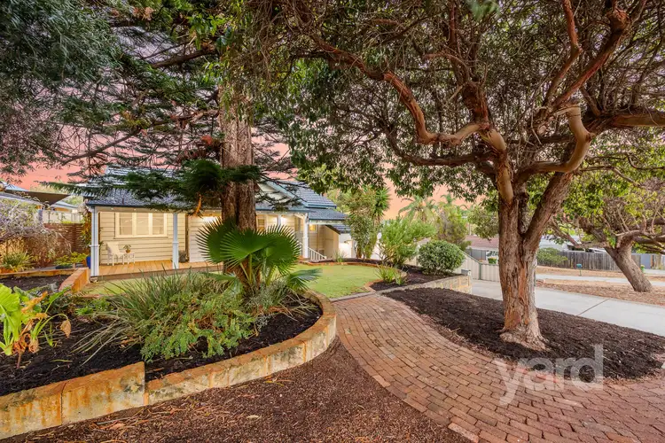15 Harriott Street, Willagee WA 6156