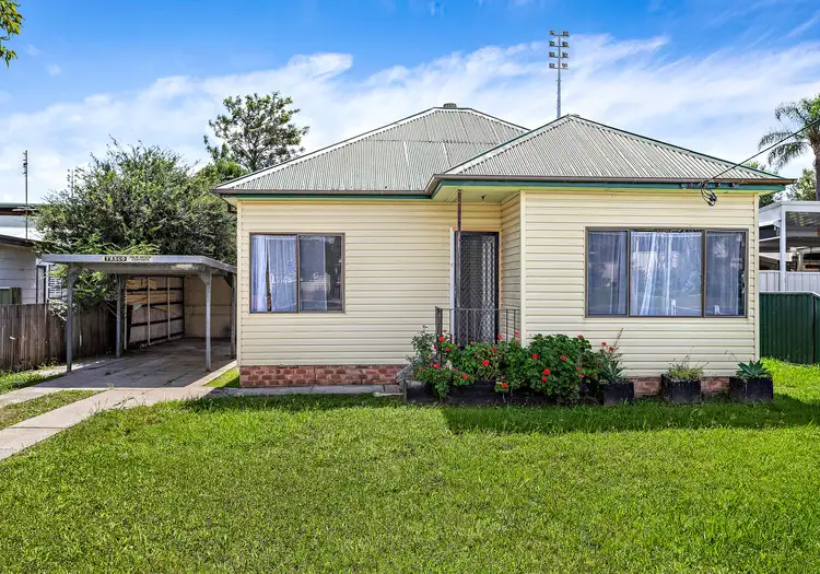 10 Heininger Street, Dapto NSW 2530