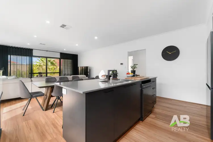 Sixth view of Homely house listing, 25 Ioppolo Court, Sinagra WA 6065