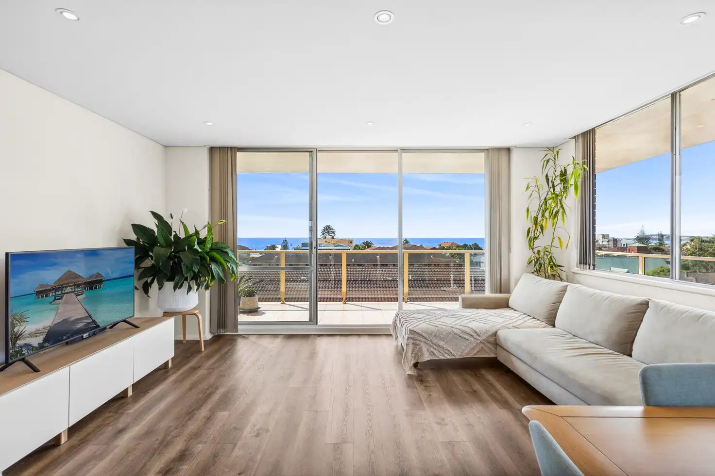 Main view of Homely apartment listing, 13/18 Mactier Street, Narrabeen NSW 2101