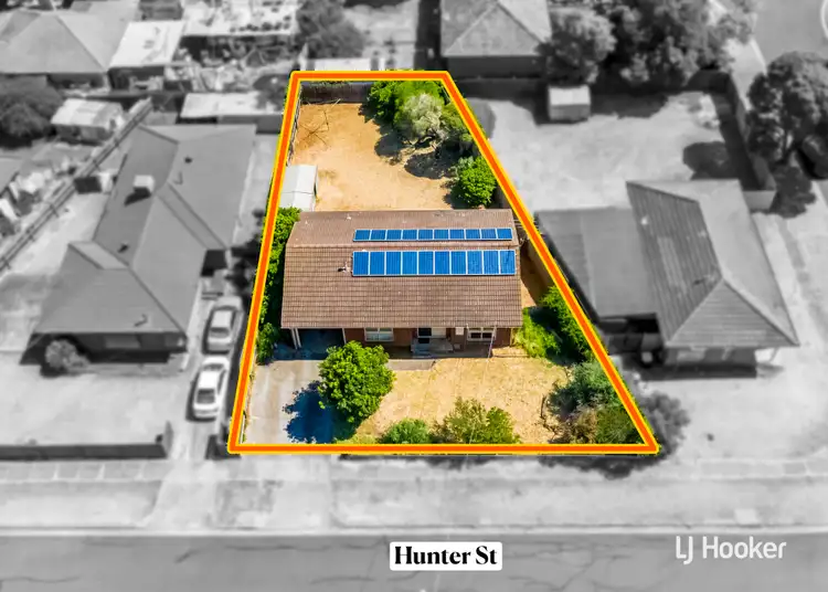 Main view of Homely house listing, 5 Hunter Street, Melton South VIC 3338