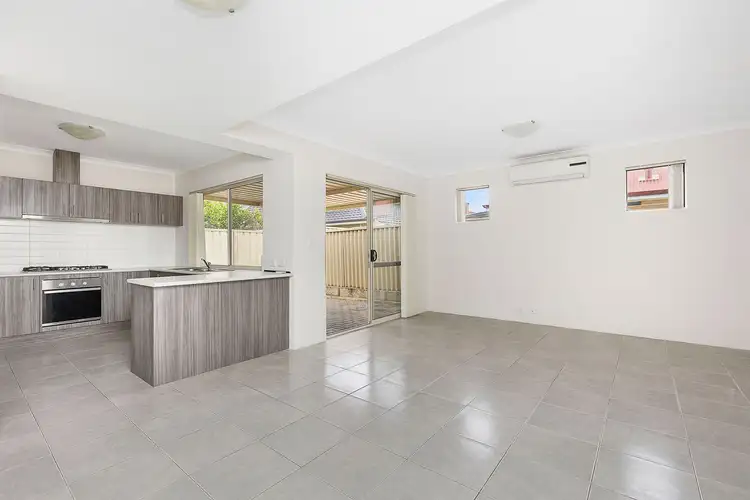 Fifth view of Homely house listing, 4/135 Fitzroy Road, Rivervale WA 6103