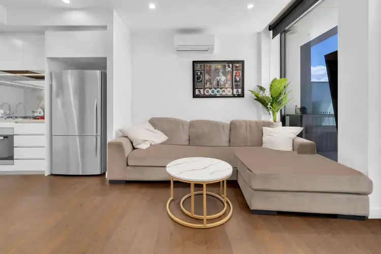 Third view of Homely apartment listing, 806/477 Boundary Street, Spring Hill QLD 4000