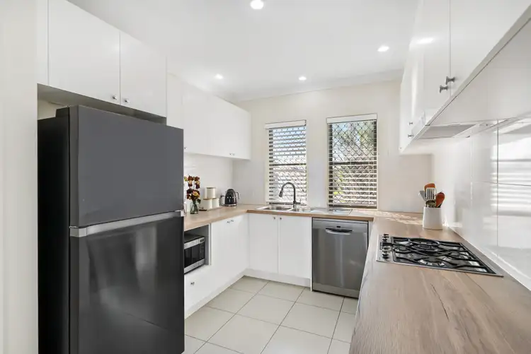 Sixth view of Homely house listing, 2/19 Summerlea Crescent, Ormeau QLD 4208