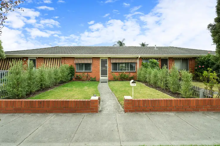 Main view of Homely unit listing, 2/2B Haughton Street, Cheltenham VIC 3192