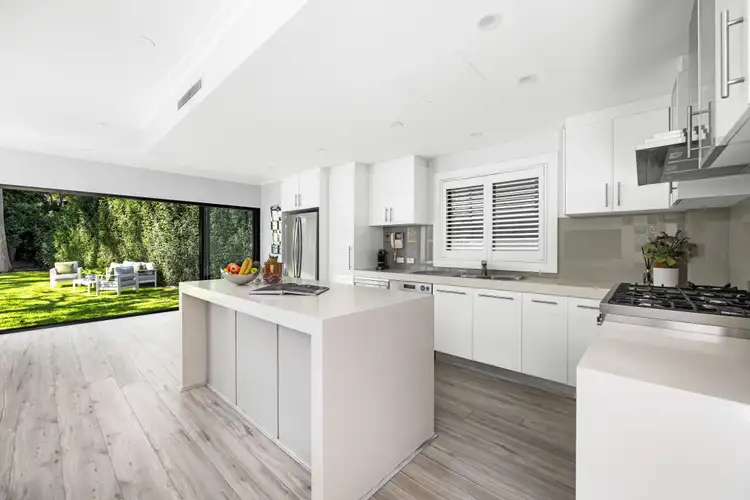 Fourth view of Homely house listing, 6 Vals Court, St Ives NSW 2075