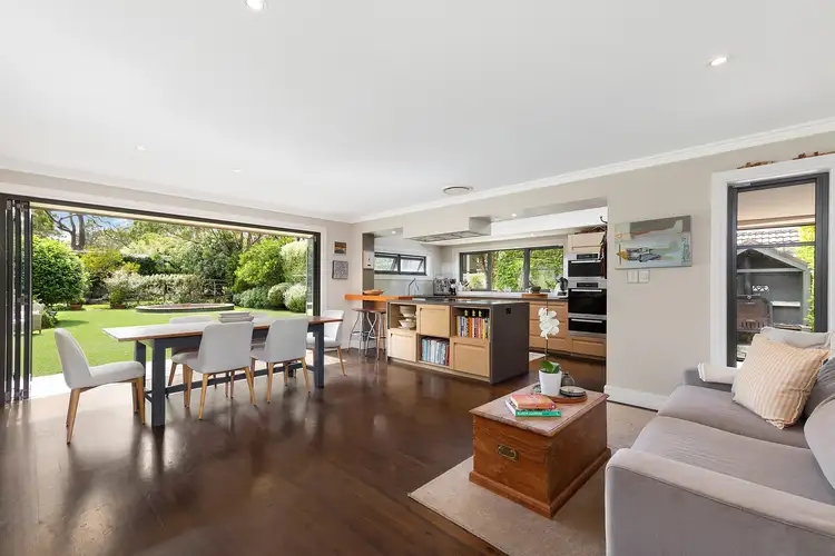 8 Eden Avenue, Turramurra NSW 2074