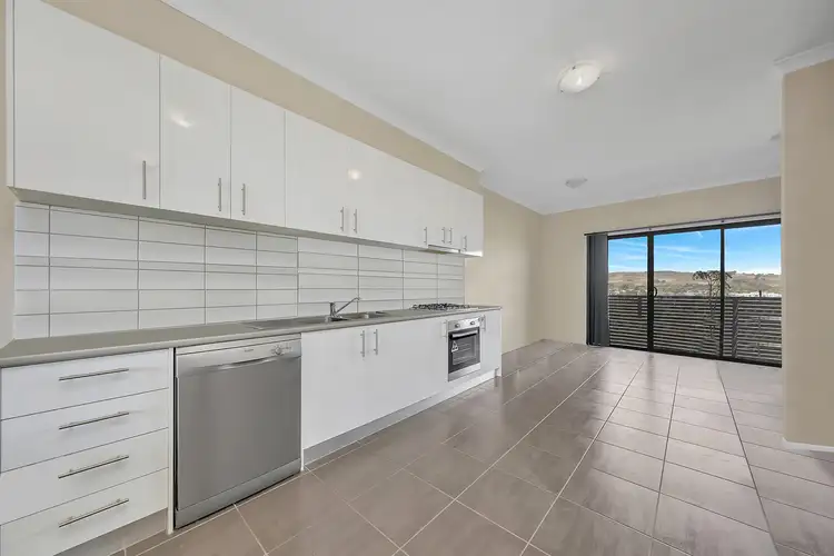 Fourth view of Homely townhouse listing, 5 Swagman Walk, Wollert VIC 3750