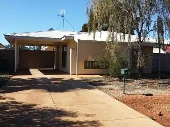 23 Quandong Street, Roxby Downs SA 5725