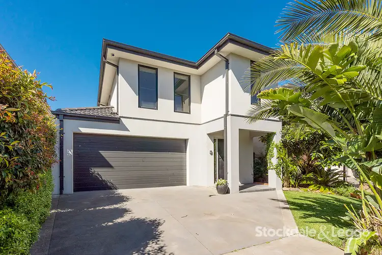 42 Highbury Circuit, Craigieburn VIC 3064