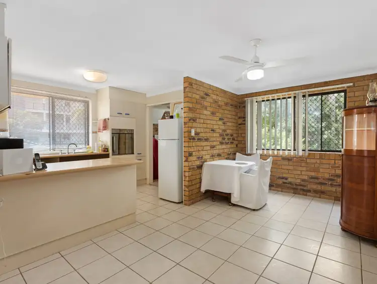 Fourth view of Homely unit listing, Unit 3/394 Esplanade, Torquay QLD 4655