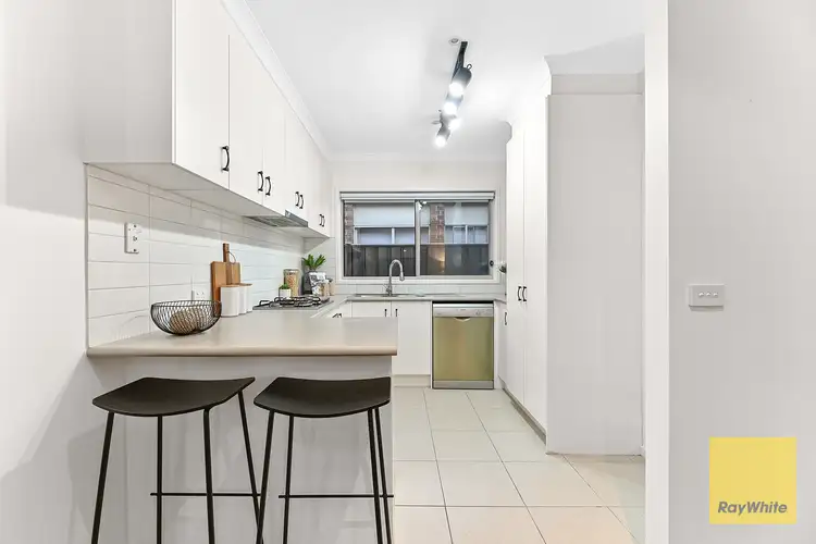 Sixth view of Homely house listing, 37 Kindred Avenue, Cranbourne North VIC 3977