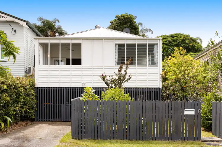 8 Storkey Street, Windsor QLD 4030