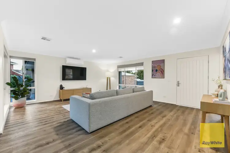 Fifth view of Homely house listing, 15 Streeton Court, Rowville VIC 3178