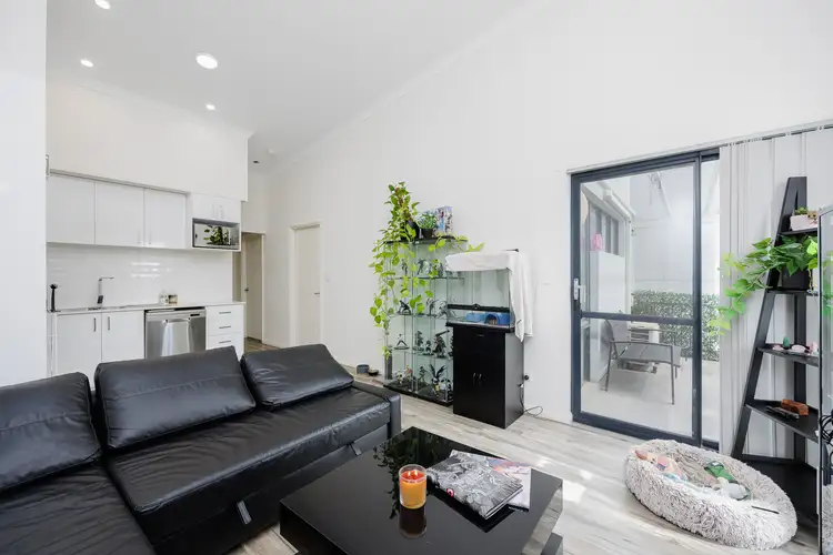 Seventh view of Homely apartment listing, 6/38 Orpington Street, Cloverdale WA 6105