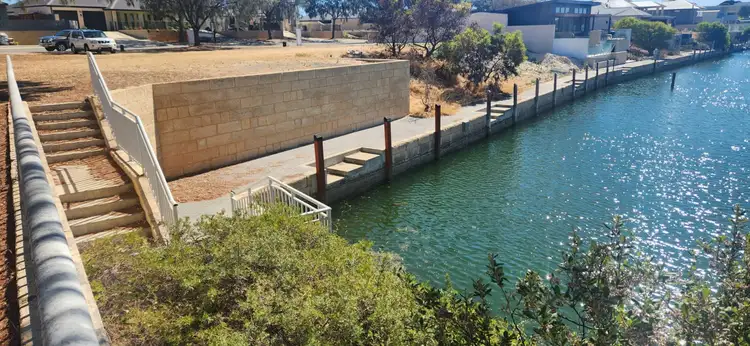 48 Southport Boulevard