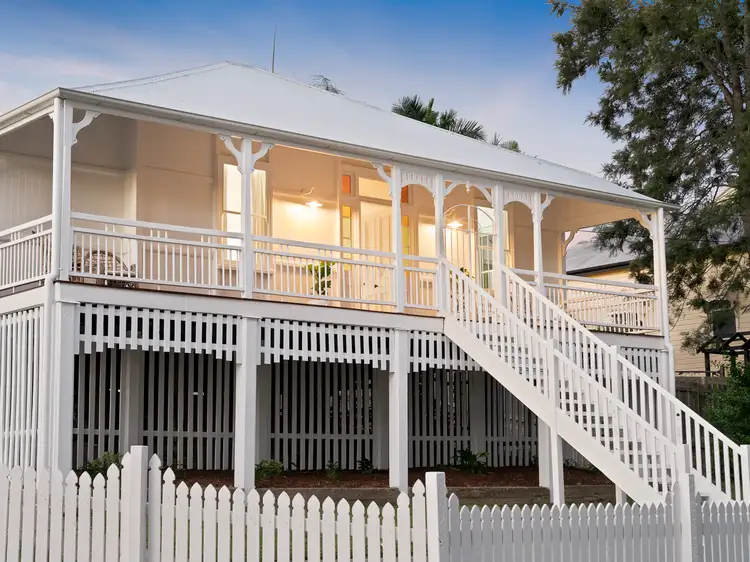 18 Tallon Street, Sadliers Crossing QLD 4305