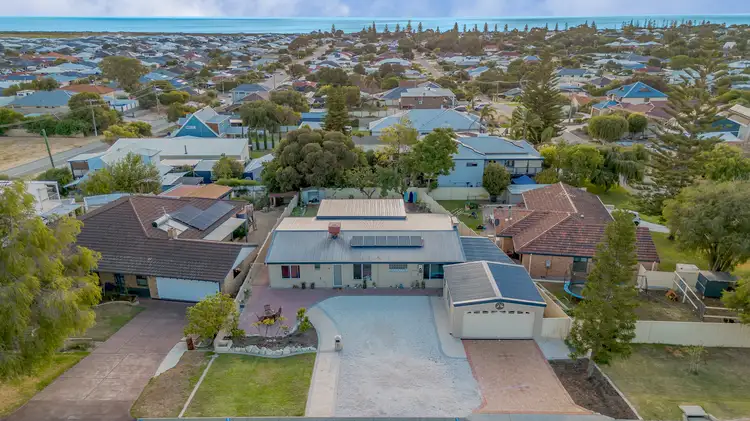 5 Guarnard Road, Golden Bay WA 6174
