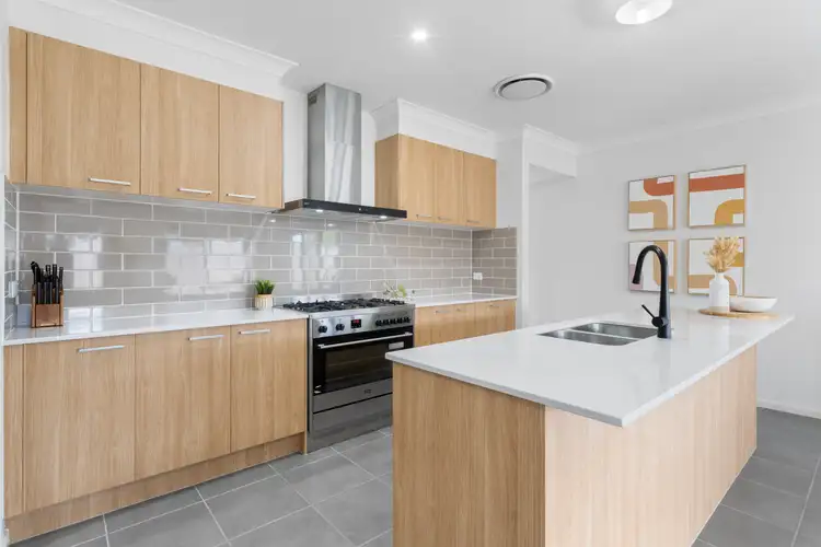 81 Neumann Drive, Yarrabilba QLD 4207