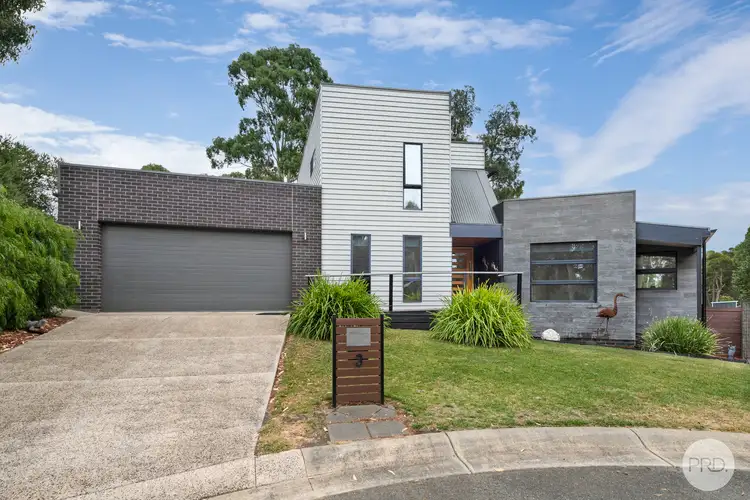 Second view of Homely house listing, 3 Lindsay Court, Creswick VIC 3363