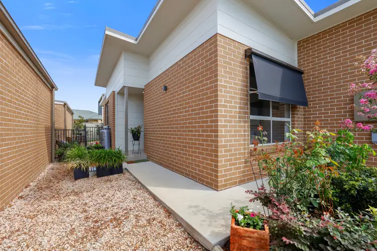 Third view of Homely house listing, 6/6 Ainslie Place, Tamworth NSW 2340