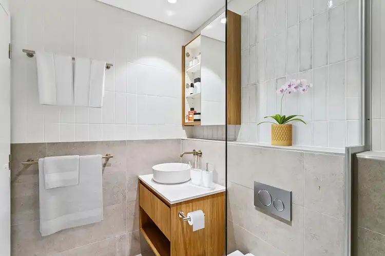 Sixth view of Homely house listing, 103/21 Henley Street, Como WA 6152