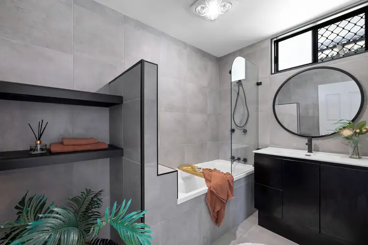 Second view of Homely house listing, 46 Mansfield Drive, Beaconsfield QLD 4740