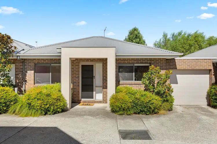 3/109 Golf Links Road, Berwick VIC 3806