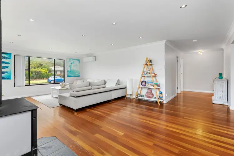 Fifth view of Homely house listing, 4 Farrington Close, Caves Beach NSW 2281