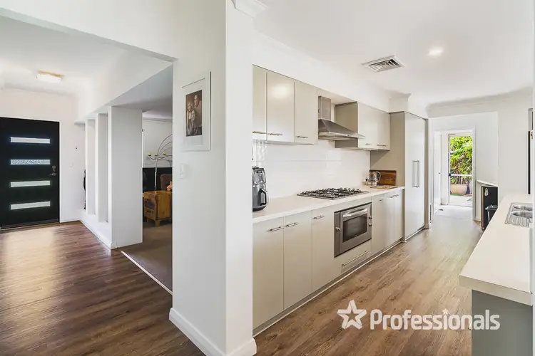 Second view of Homely house listing, 7 Lyrebird Road, Broadwater WA 6280