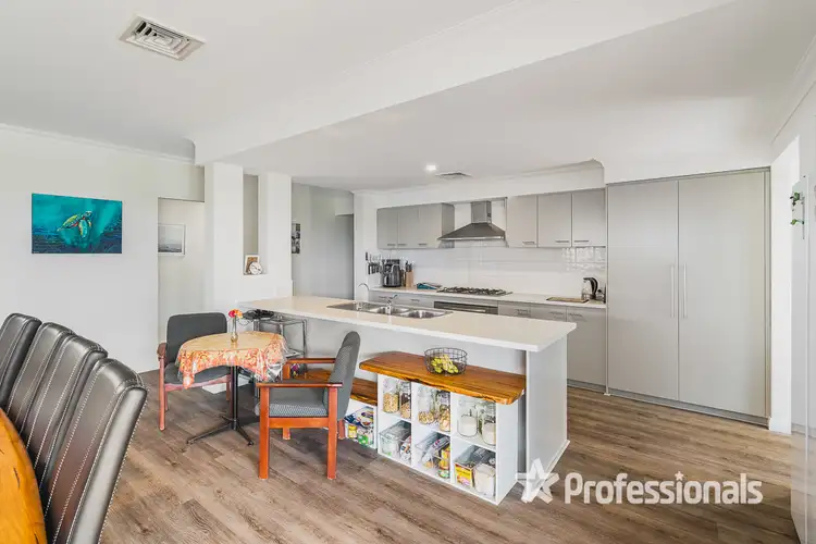 Sixth view of Homely house listing, 7 Lyrebird Road, Broadwater WA 6280