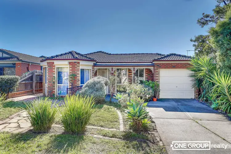 28 Caulfield Crescent