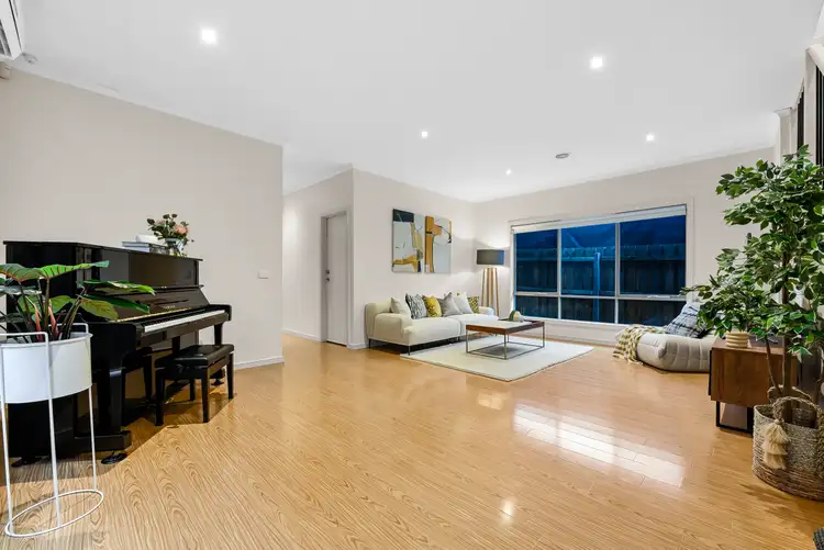 Third view of Homely townhouse listing, 1/8 Aintree Avenue, Mulgrave VIC 3170