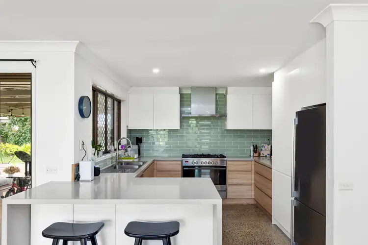 26 Arcadia Drive, Beerwah QLD 4519