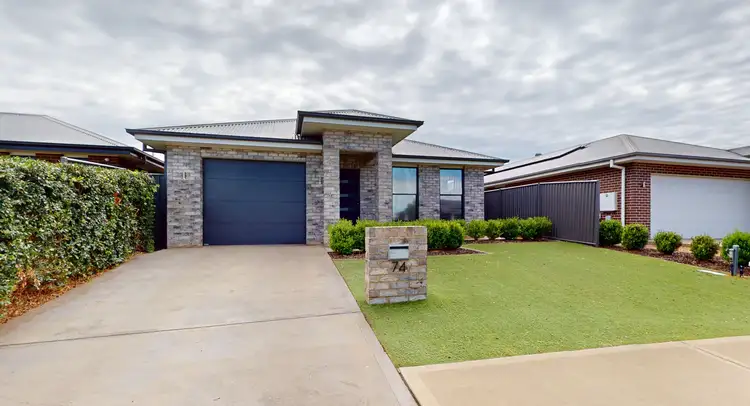 74 Argyle Avenue, Dubbo NSW 2830