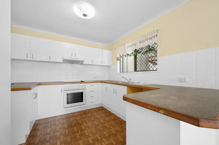 Seventh view of Homely house listing, 5 Atholl Court, Kin Kora QLD 4680