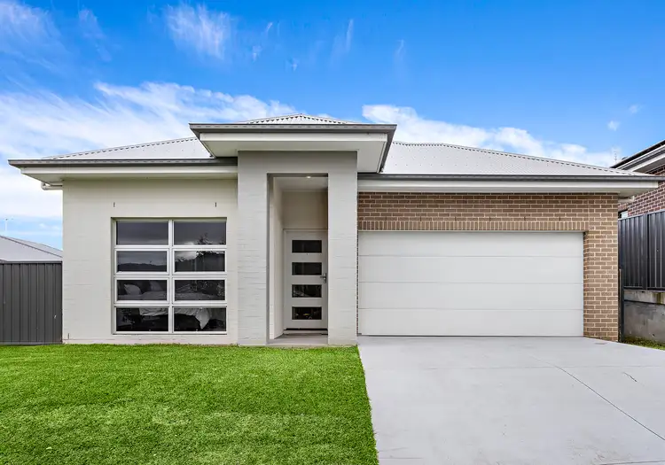Main view of Homely house listing, 39 Osage Street, Horsley NSW 2530