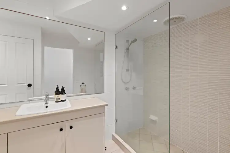 Sixth view of Homely apartment listing, 3/24 Ventura Road, Mermaid Beach QLD 4218